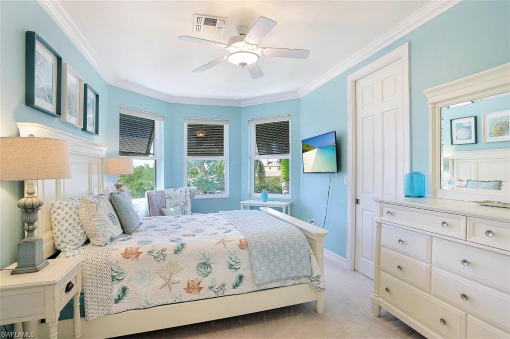 SOUTHPORT ON THE BAY - Residential