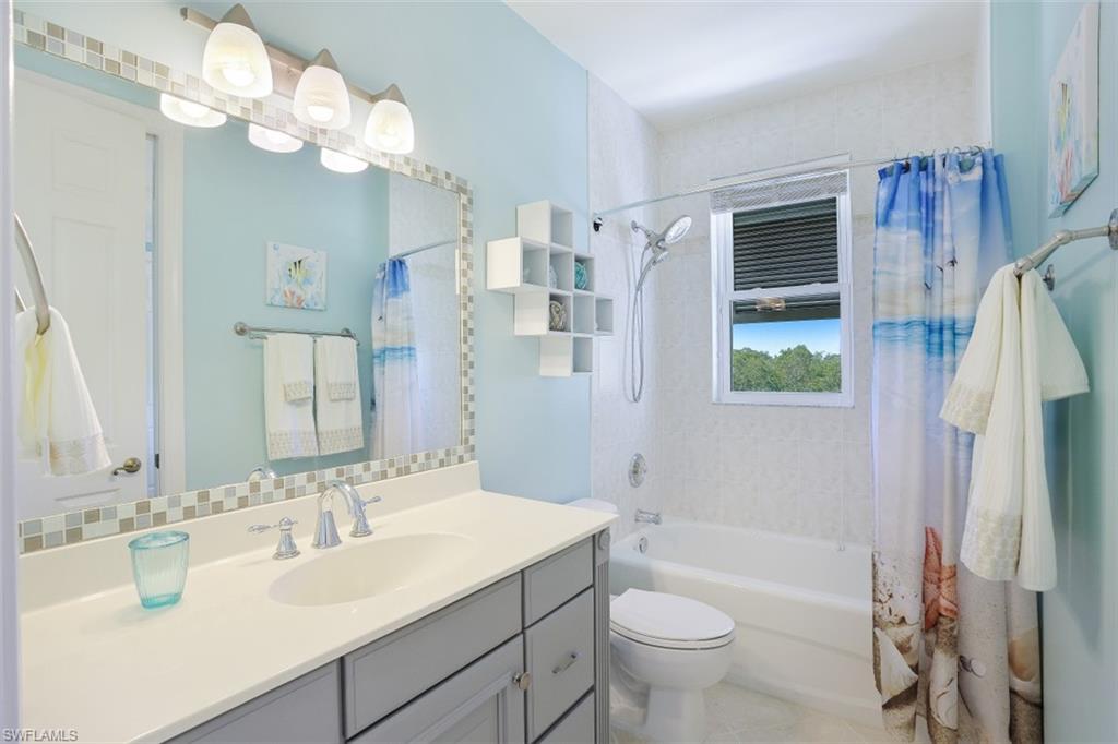 SOUTHPORT ON THE BAY - Residential