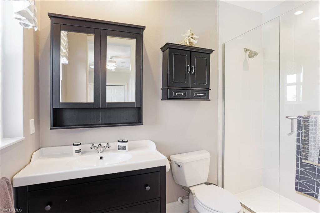 SOUTHPORT ON THE BAY - Residential