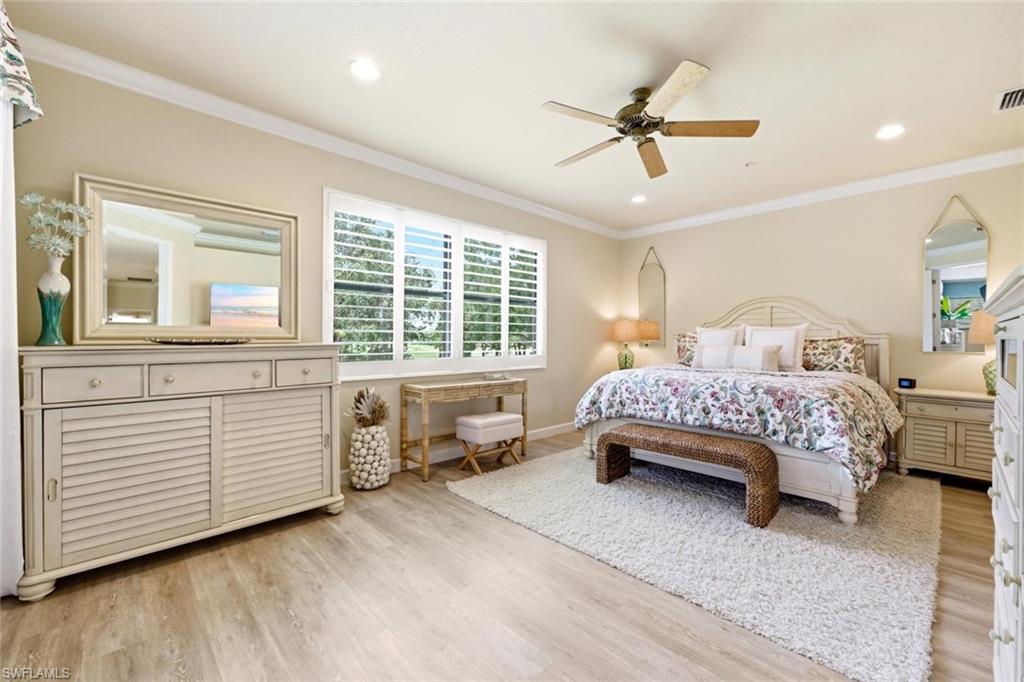 COACH HOMES AT HERITAGE BAY - Residential