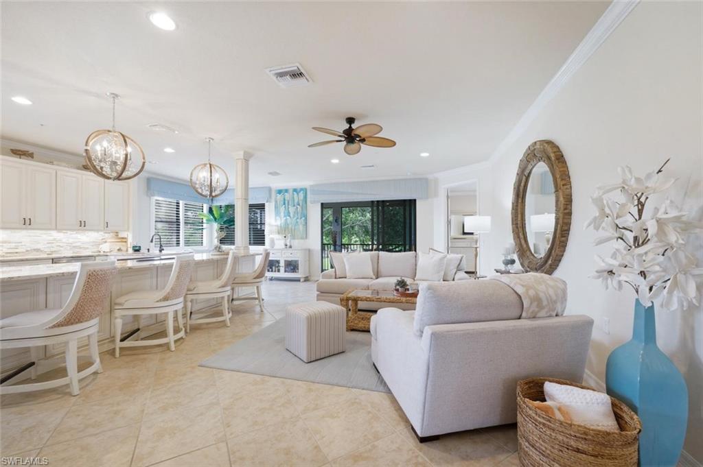 COACH HOMES AT HERITAGE BAY - Residential