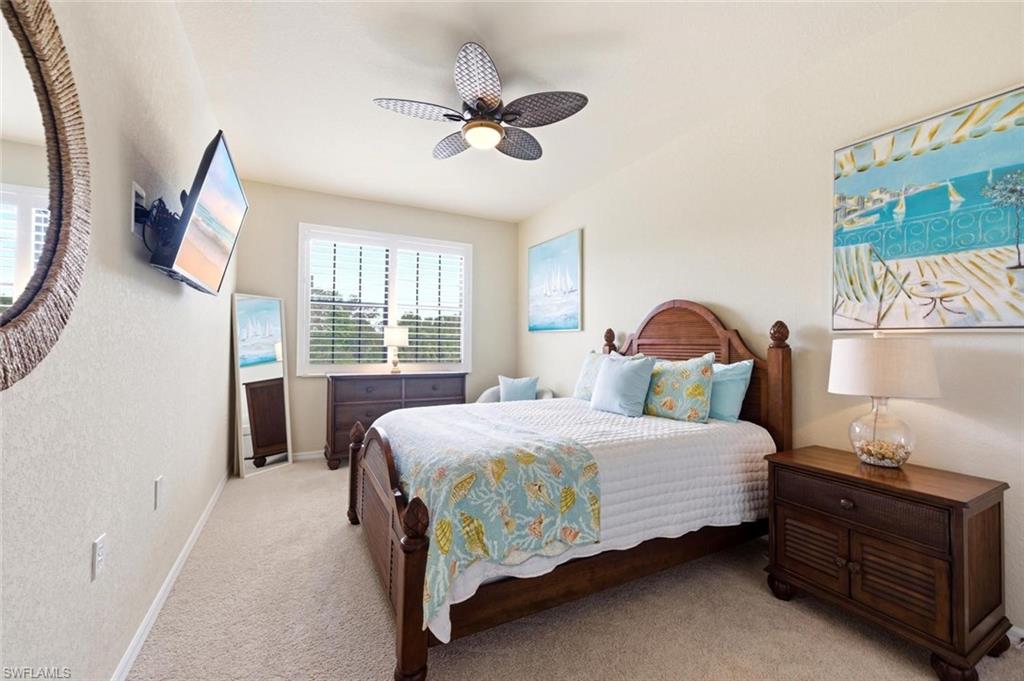 COACH HOMES AT HERITAGE BAY - Residential