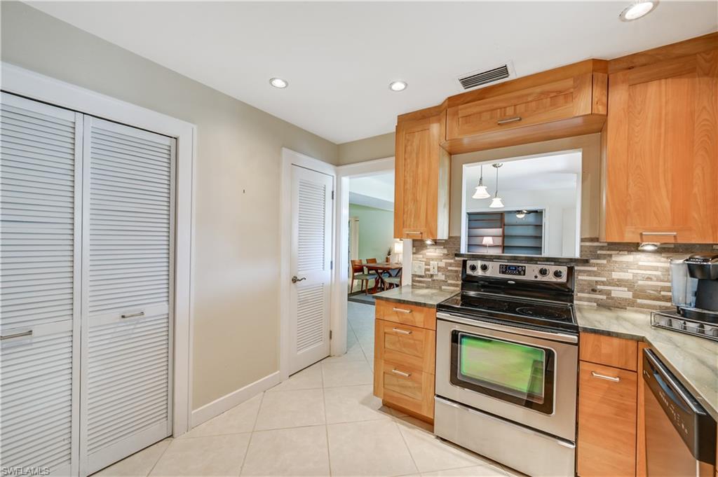 SUMMERPLACE - Residential