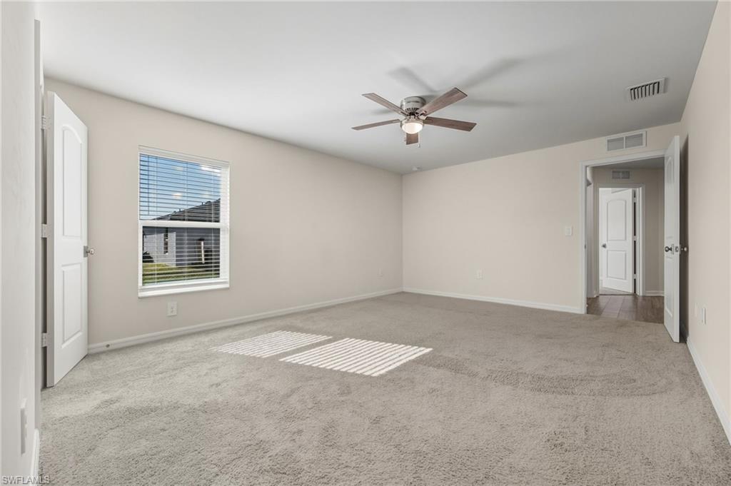 MIRROR LAKES - Residential