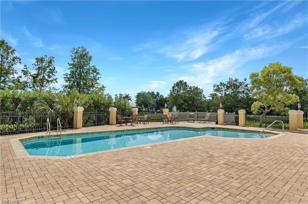 CAPE HARBOUR - Residential