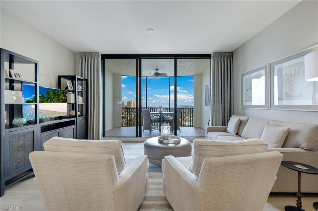 CAPE HARBOUR - Residential