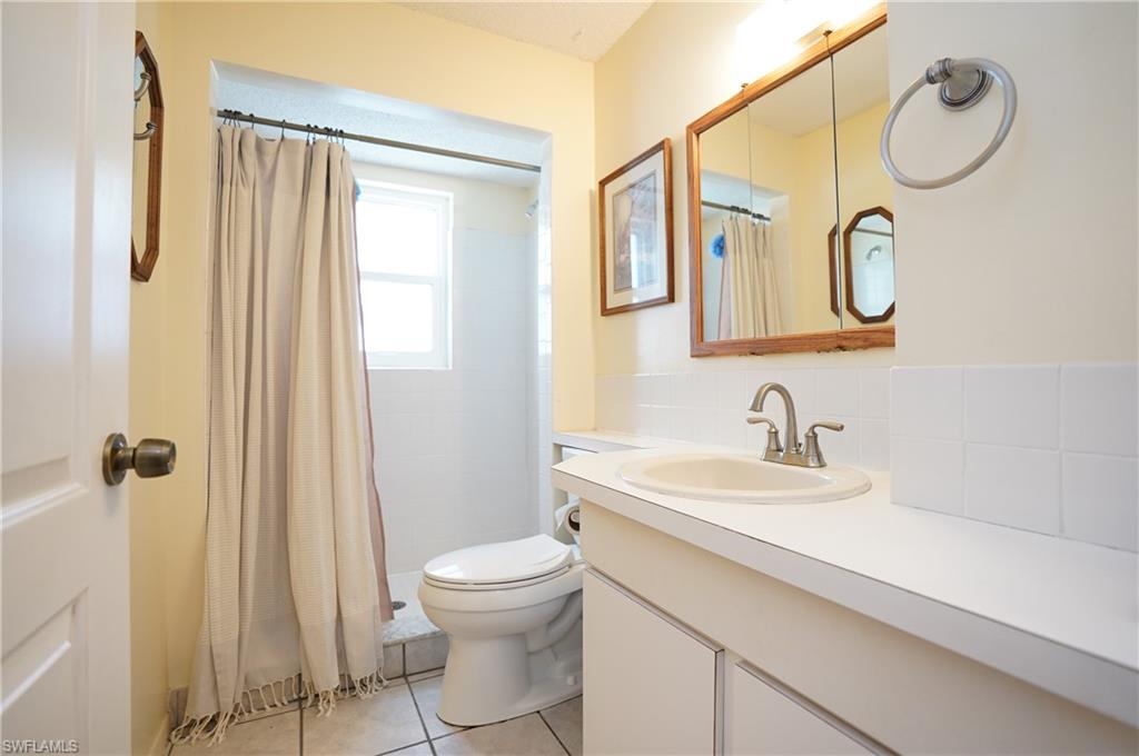 NAPLES PARK - Residential