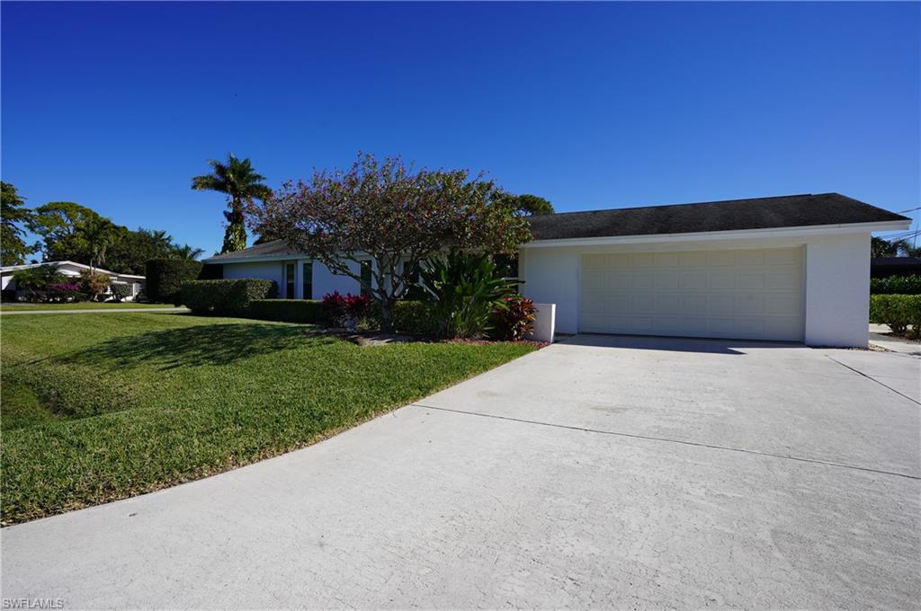 NAPLES PARK - Residential