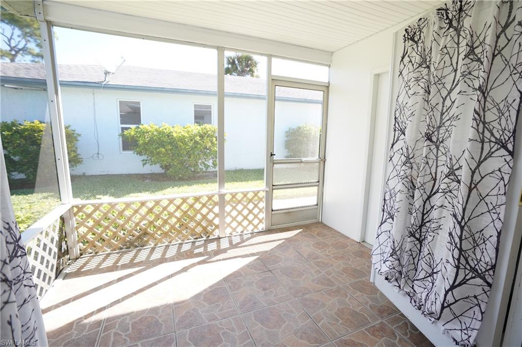 NAPLES PARK - Residential