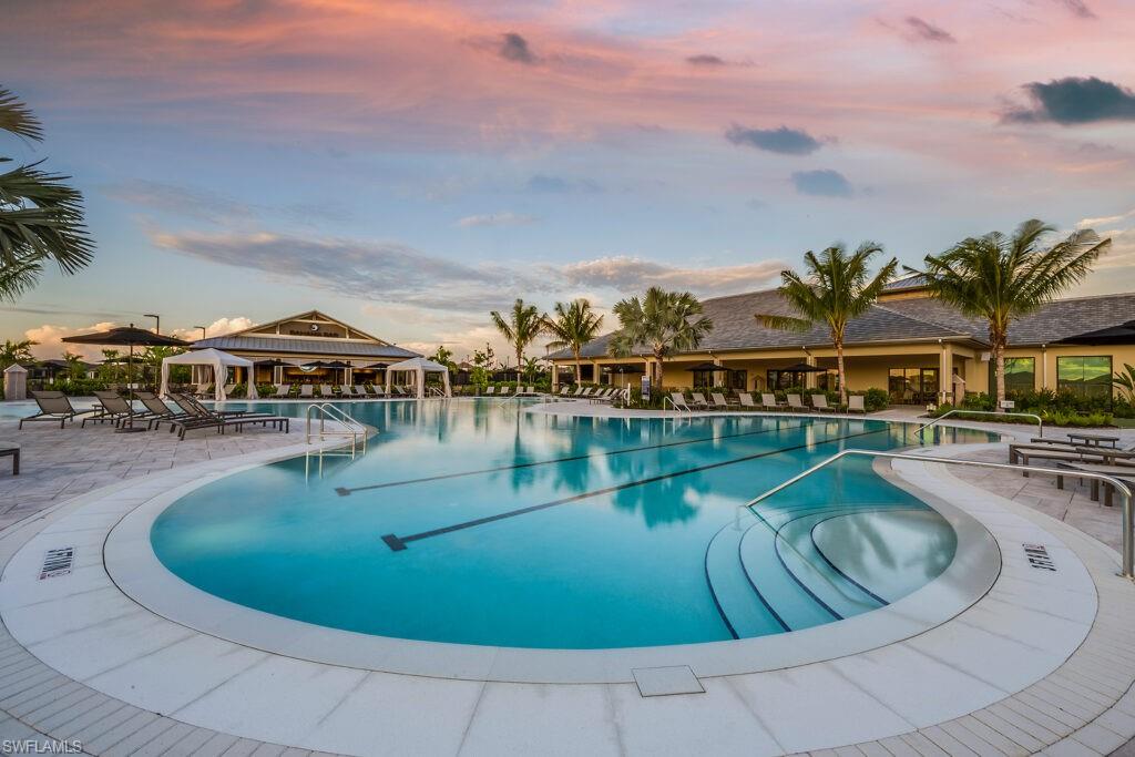 ESPLANADE BY THE ISLANDS - Residential