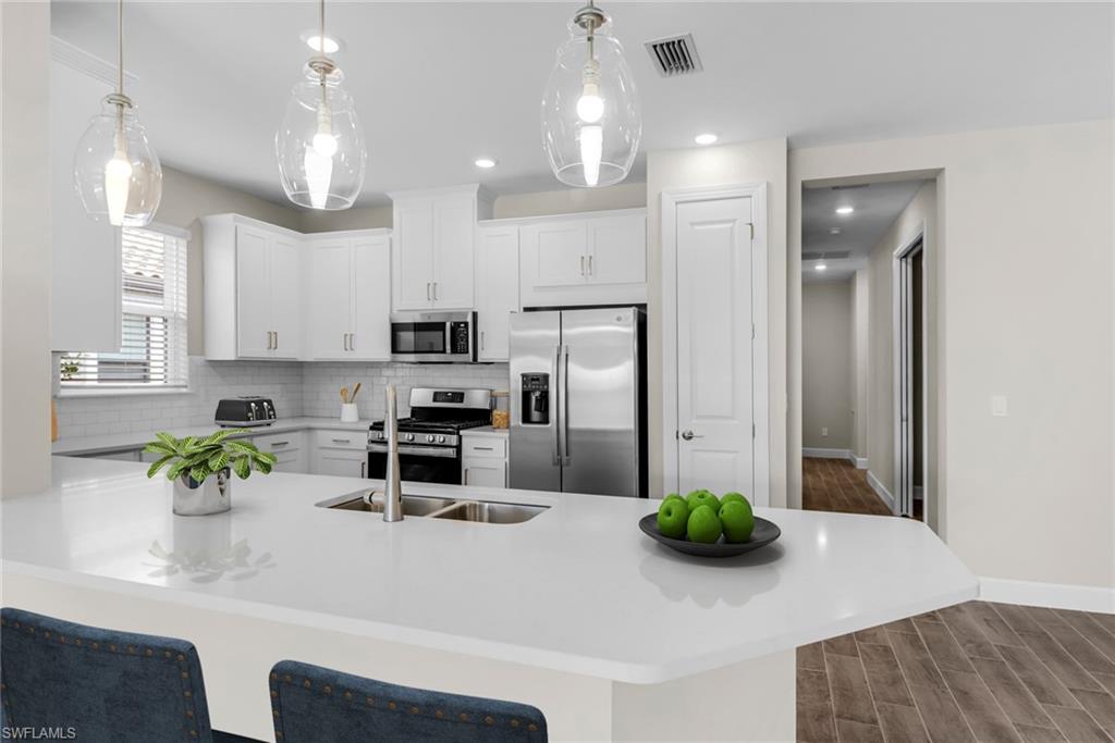 ESPLANADE BY THE ISLANDS - Residential