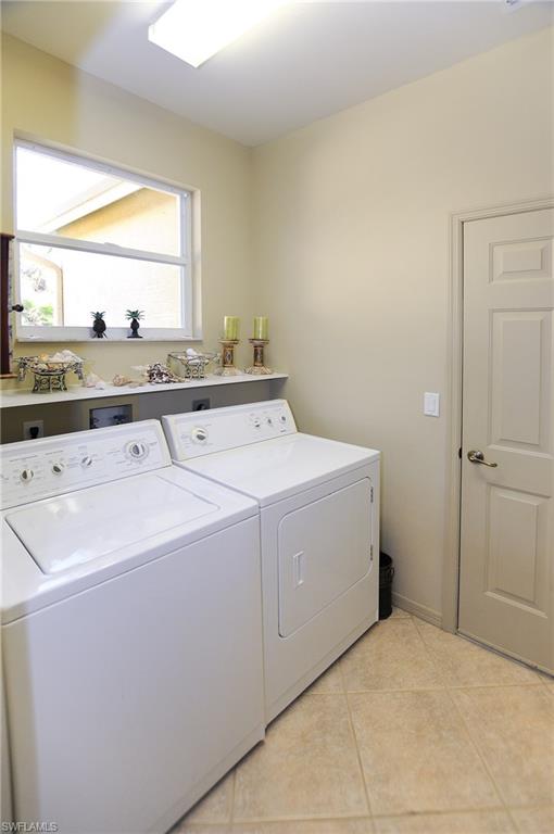 PELICAN LANDING - Residential