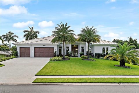 A home in NAPLES