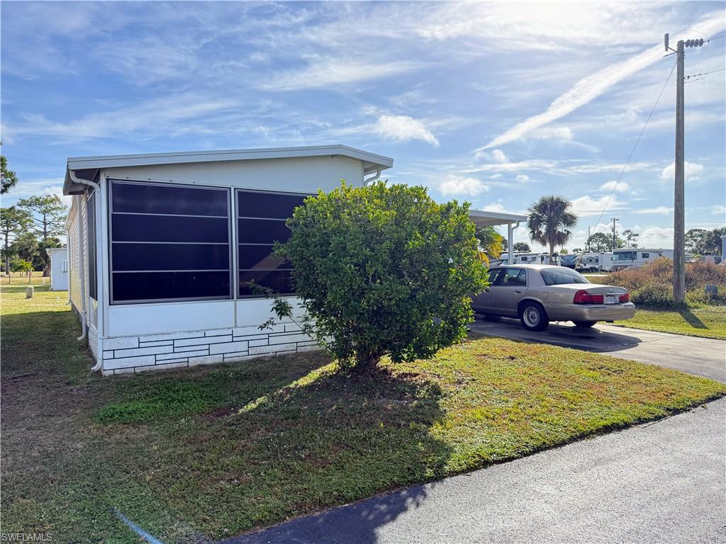 LAZY DAYS MOBILE VILLAGE - Residential