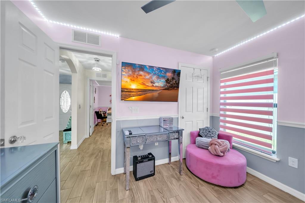 SHADOW LAKES - Residential