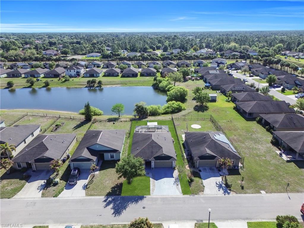 SHADOW LAKES - Residential