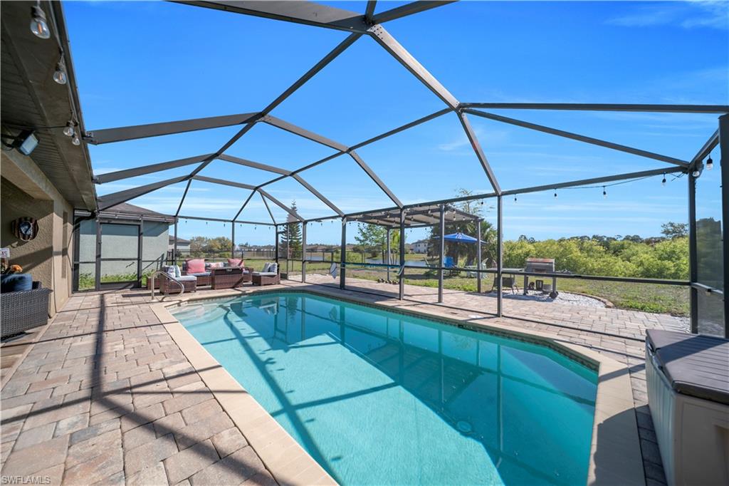 SHADOW LAKES - Residential