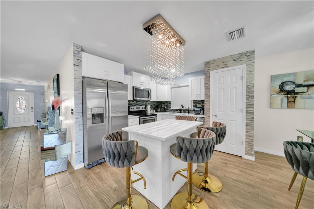 SHADOW LAKES - Residential