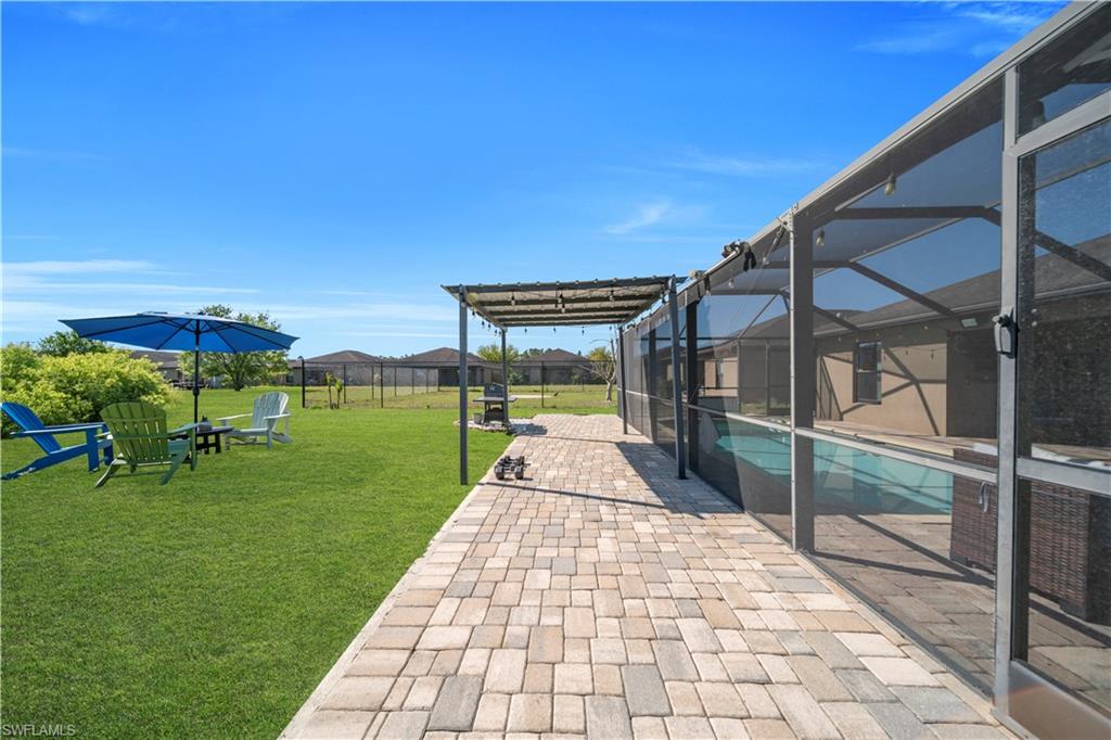 SHADOW LAKES - Residential