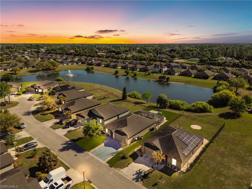 SHADOW LAKES - Residential