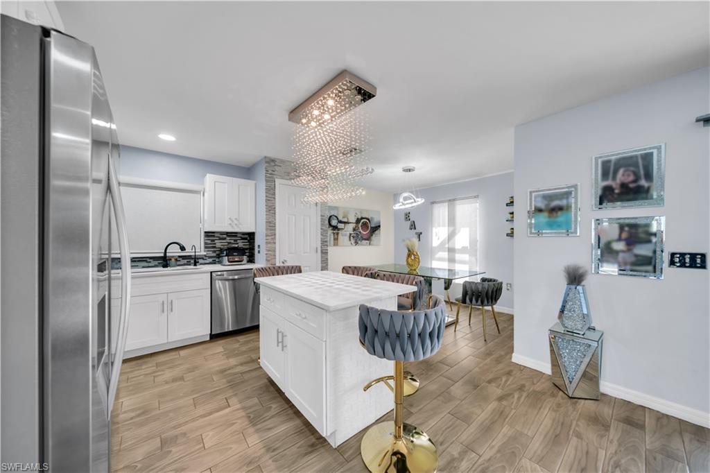 SHADOW LAKES - Residential