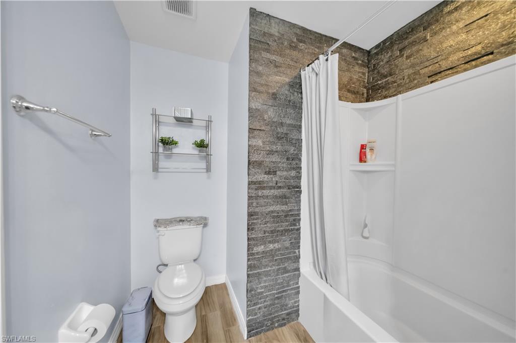 SHADOW LAKES - Residential