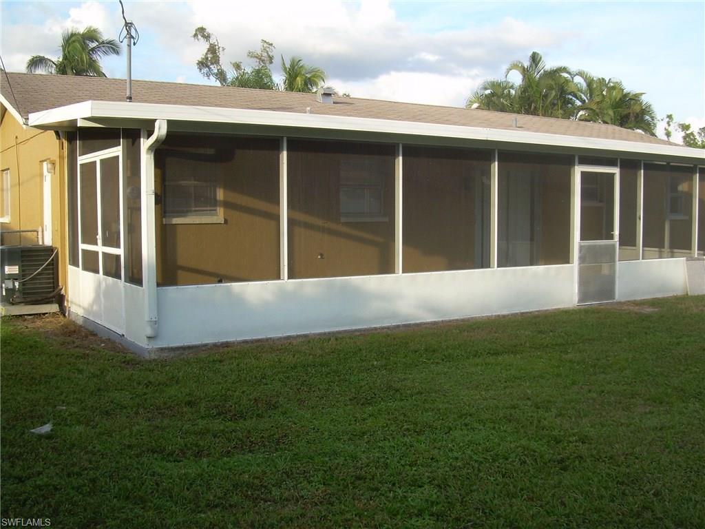 SAN CARLOS PARK - Residential