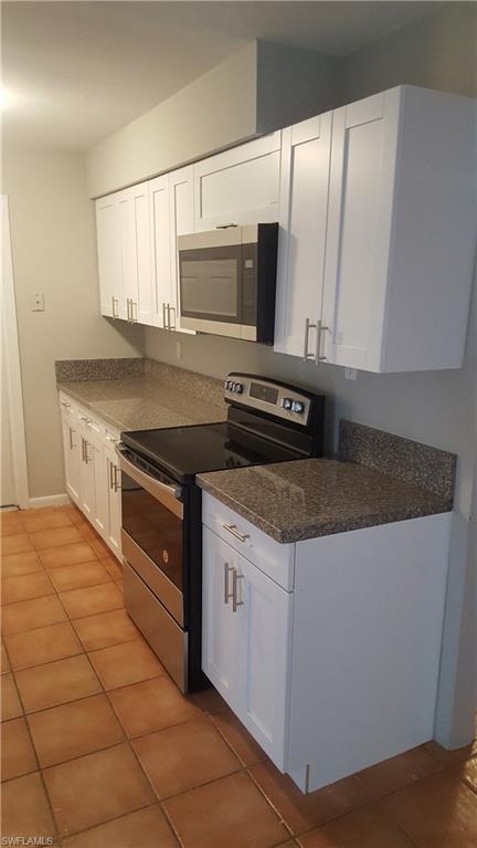 SAN CARLOS PARK - Residential