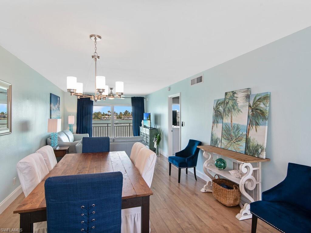 VILLE DE MARCO - Residential