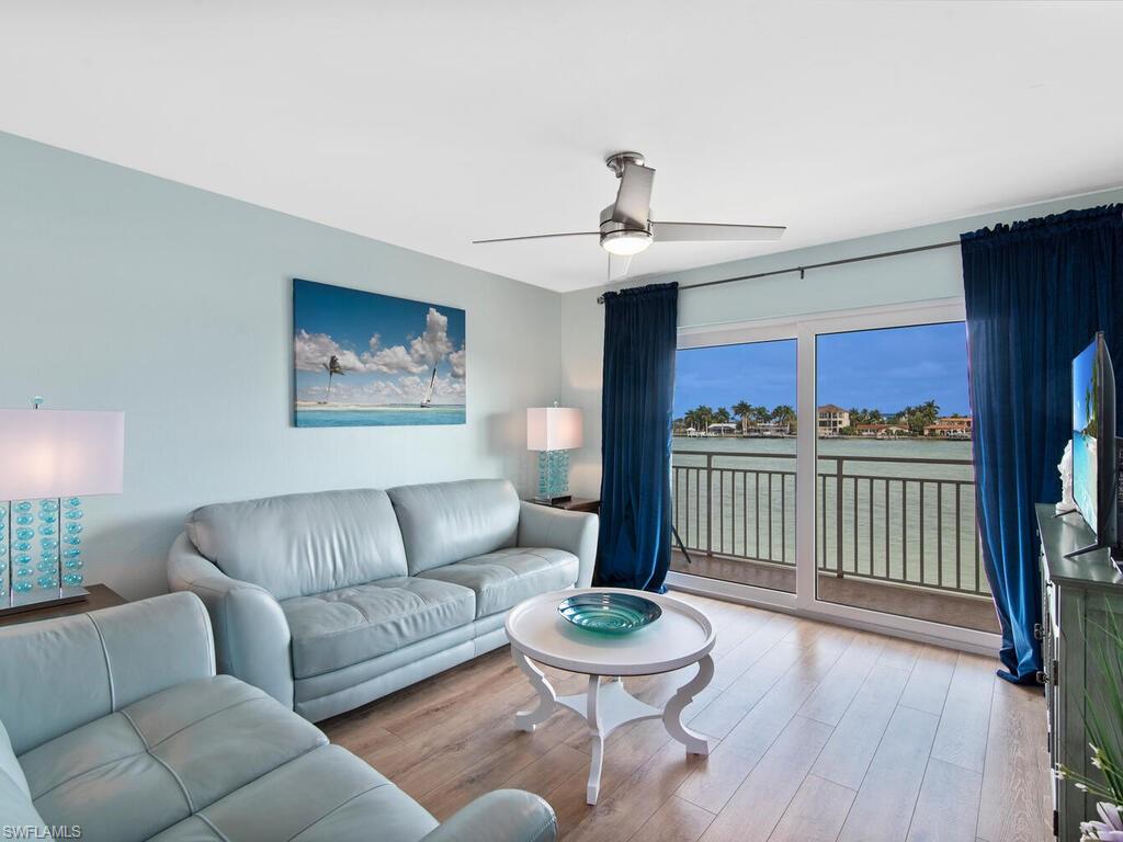 VILLE DE MARCO - Residential