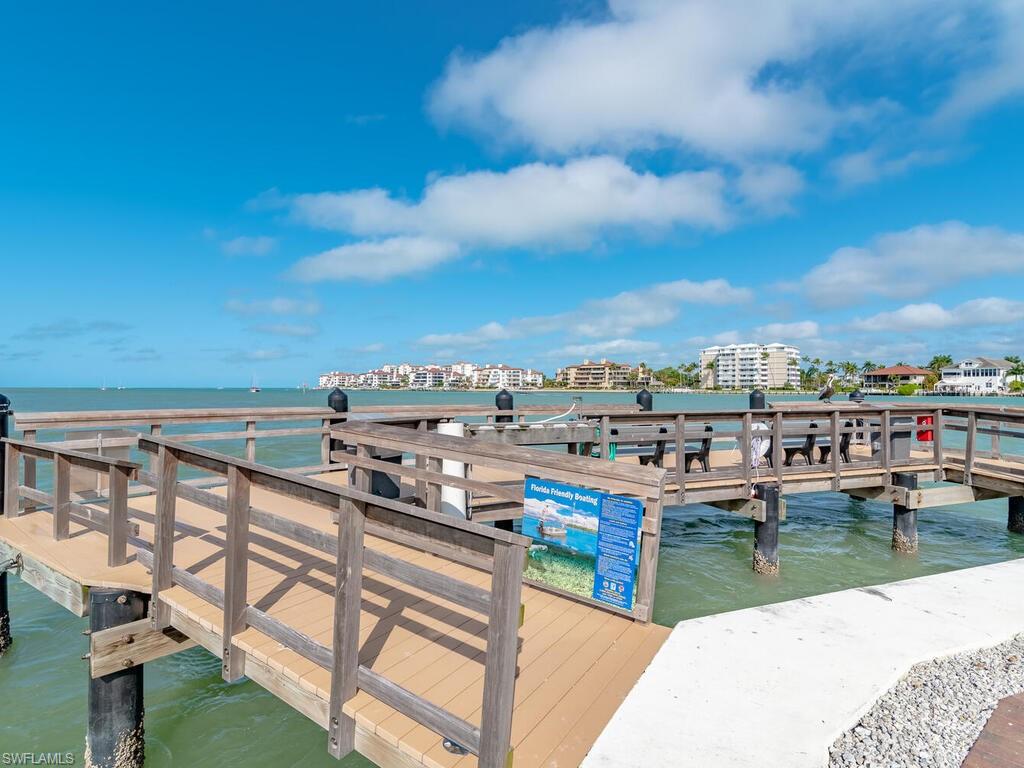 VILLE DE MARCO - Residential