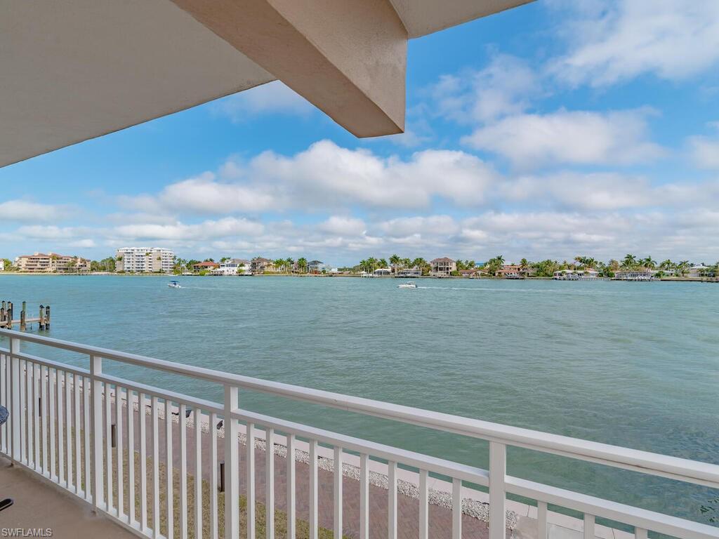 VILLE DE MARCO - Residential