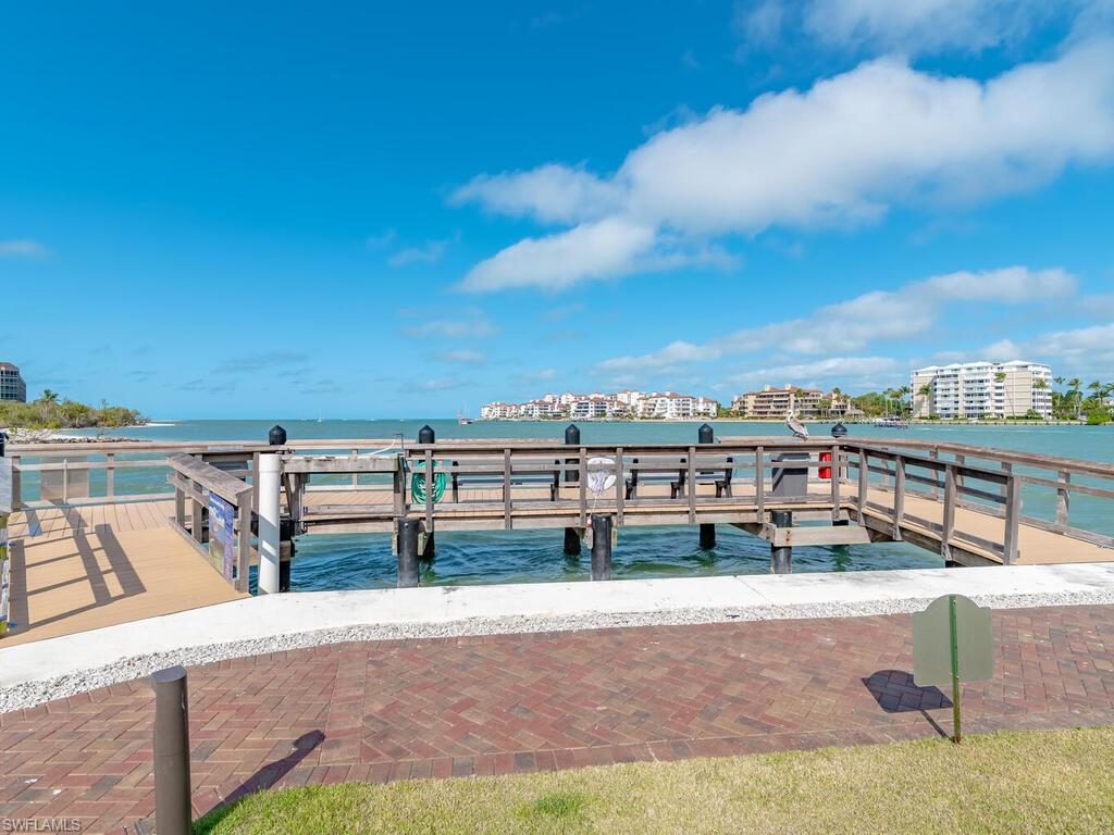 VILLE DE MARCO - Residential