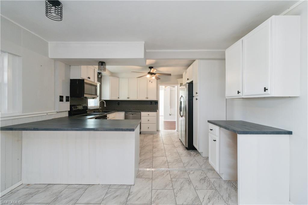 EAST ENGLEWOOD - Residential