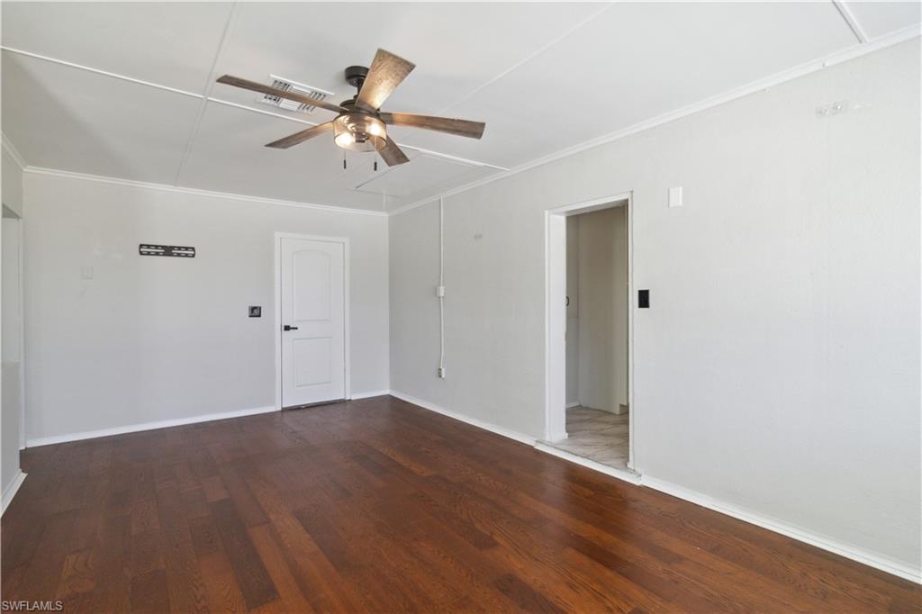 EAST ENGLEWOOD - Residential