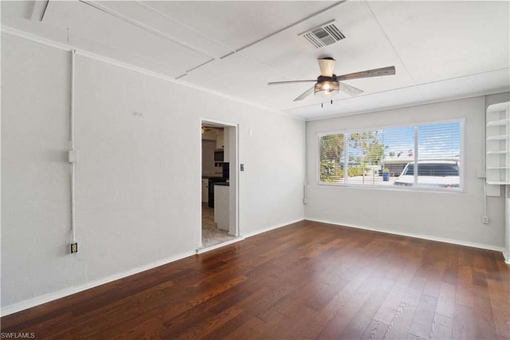 EAST ENGLEWOOD - Residential