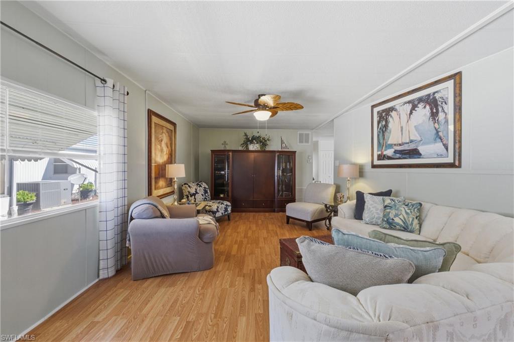 FOREST PARK MOBILE HOME - Residential