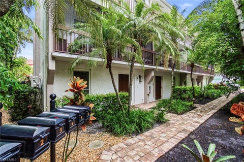 Photo of 995 9th AVE S #4, NAPLES, FL 34102 (MLS # 226038264)