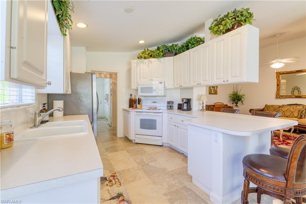 7390 Emilia LN