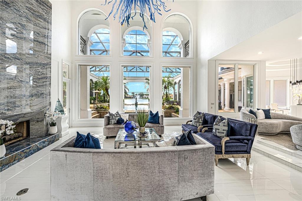 QUAIL WEST - Residential