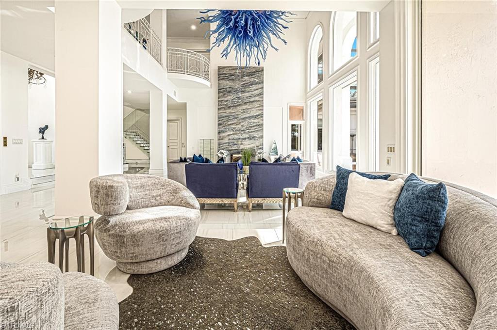 QUAIL WEST - Residential