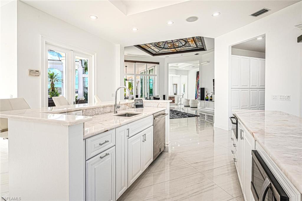 QUAIL WEST - Residential