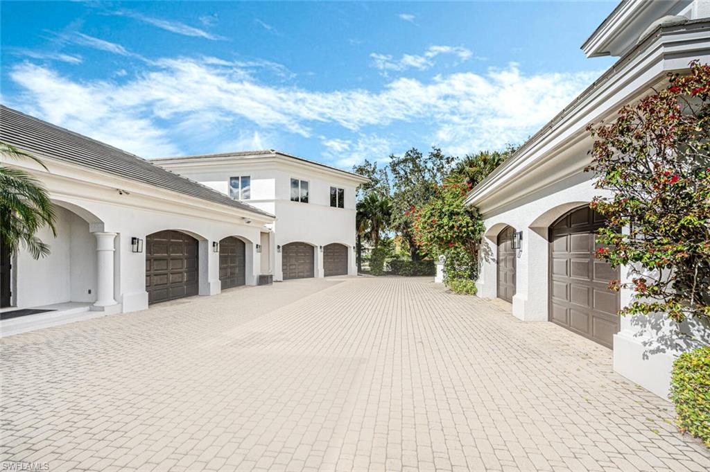 QUAIL WEST - Residential