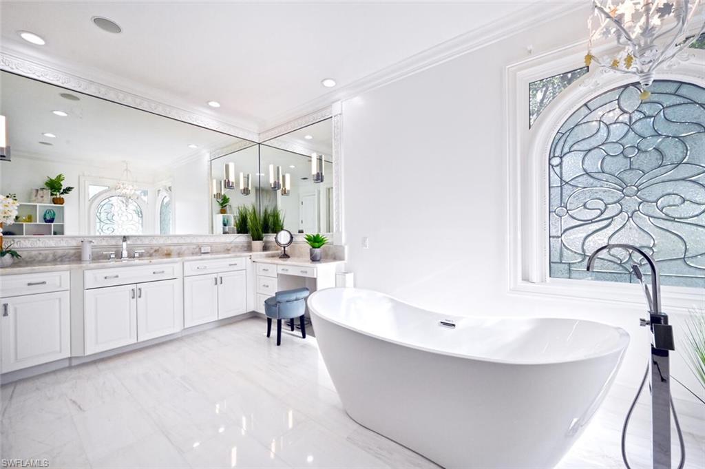 QUAIL WEST - Residential