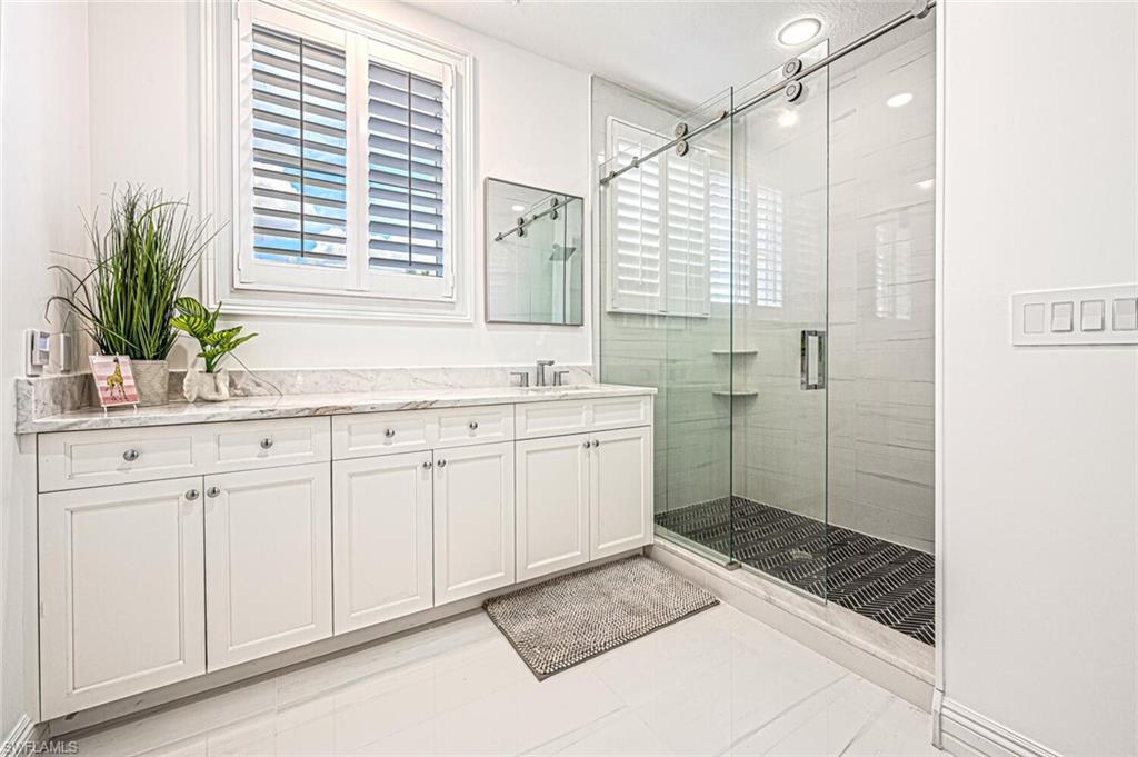 QUAIL WEST - Residential