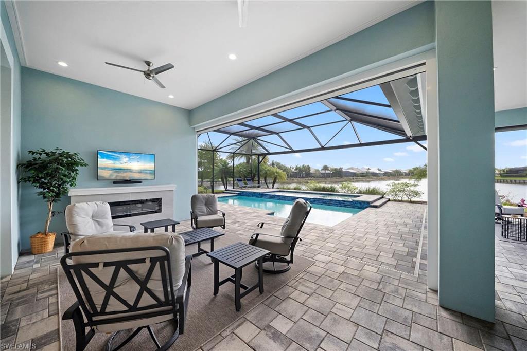 ISLES OF COLLIER PRESERVE - Residential