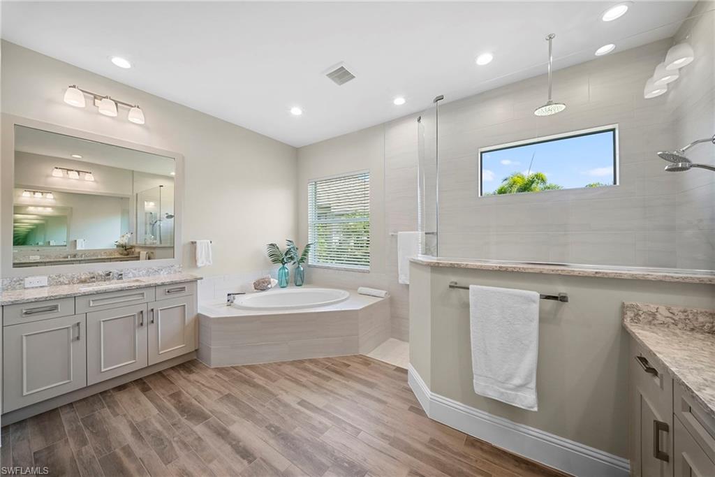 ISLES OF COLLIER PRESERVE - Residential