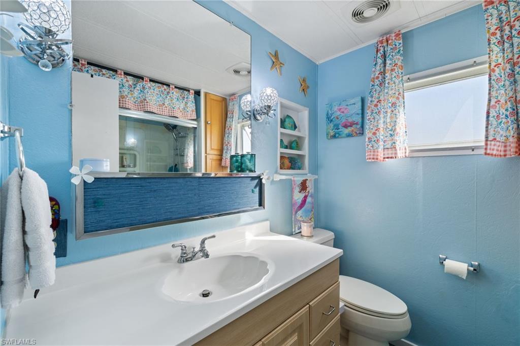 ENCHANTING ACRES MOBILE HOME - Residential