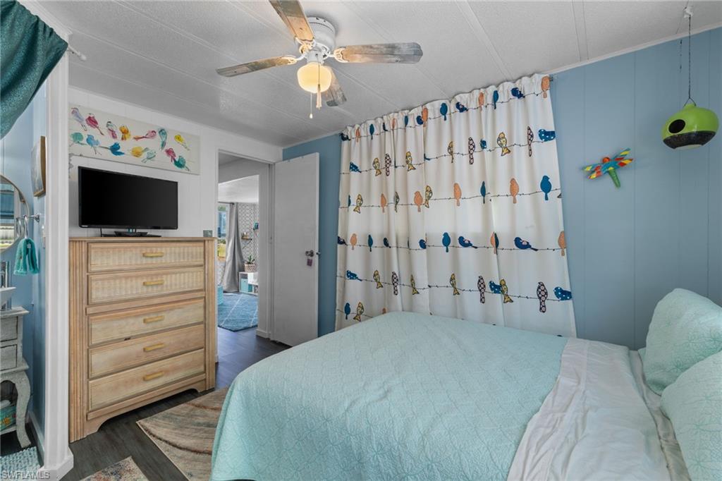 ENCHANTING ACRES MOBILE HOME - Residential