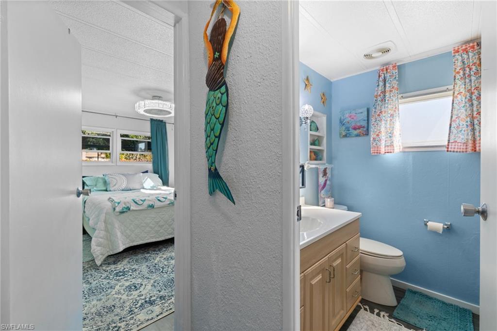 ENCHANTING ACRES MOBILE HOME - Residential